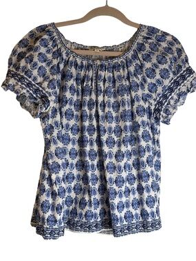 Max Studio Blue and White Pattern Peasant Blouse, size L